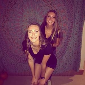 Meet your Posher, Courtney